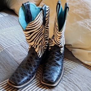 ARIAT Style 10006718 Women's 9.5B cowboy boots